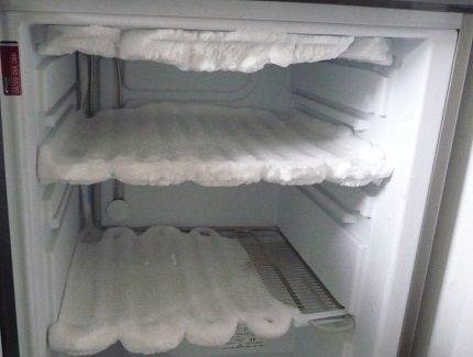 Холодильник стинол не морозит верхняя камера: причины, включается, неисправности и их устранения, двухкамерный, плохо охлаждает а морозилка работает