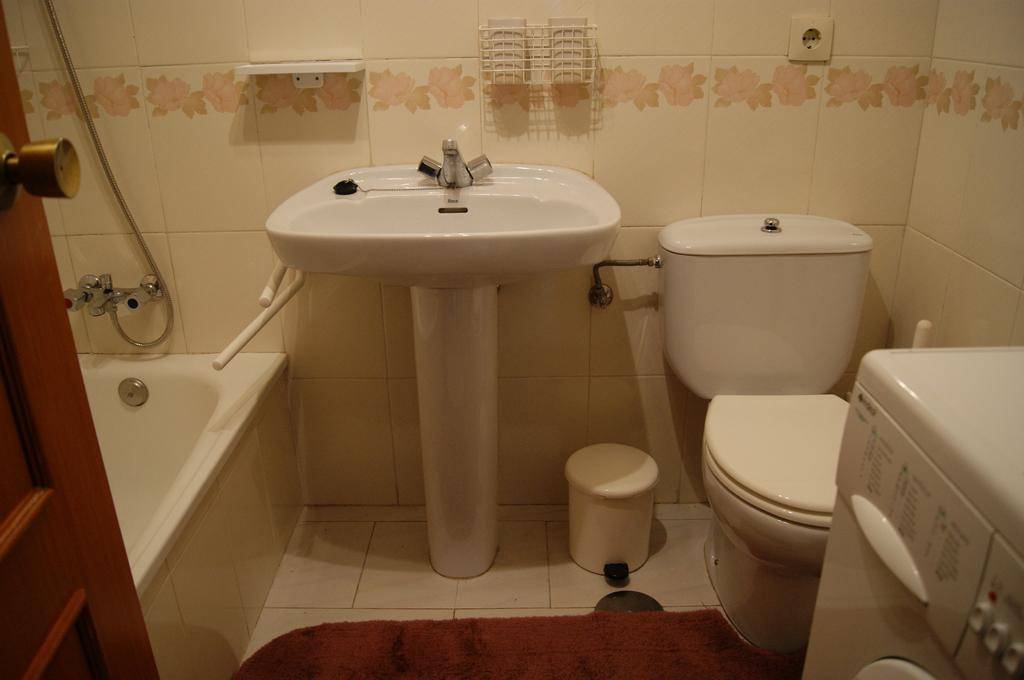 Дизайн ванной комнаты 3 кв. м. - 64 фото красивого интерьера в стиле минимализм