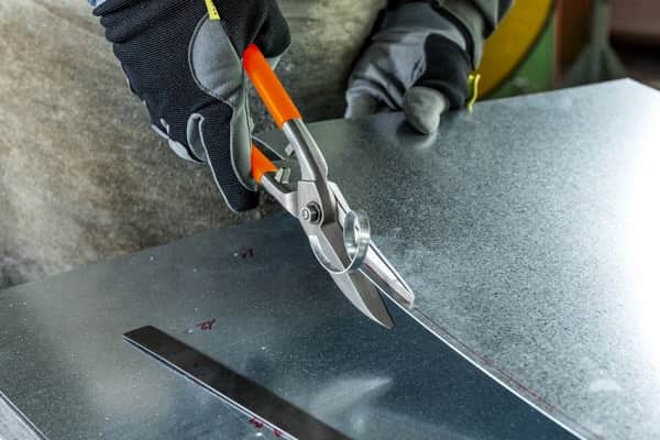 Обзор профессиональных (ручных) ножниц для резки металла