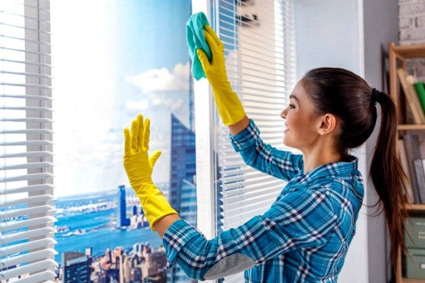 Пошаговое руководство, как правильно и без разводов мыть пластиковые окна