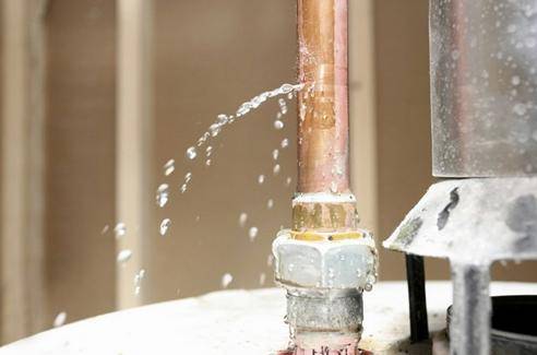 Что делать, когда в газовую трубу попала вода: обзор вариантов устранения проблемы и возможных последствий