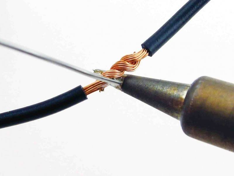 Соединители для электрических проводов: клеммные колодки, зажимы