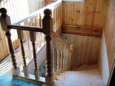 100 лучших вариантов: лестница в доме на мансарду на фото