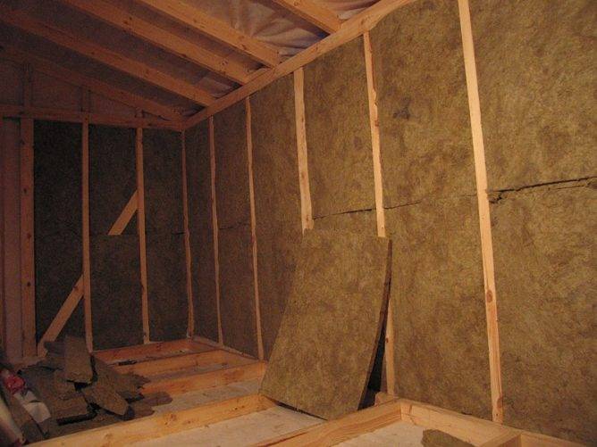 Как подобрать утеплитель для стен внутри квартиры: лучшие материалы, подготовка, монтаж в помещении