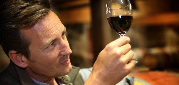 Как выбрать настоящее вино: советы от сомелье