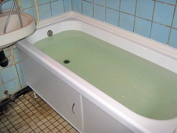 Вкладыш или наливная ванна: что лучше выбрать и почему? сравнительный обзор || можно ли использовать использовать полиуретан для отделки акриловой ванны изнутри