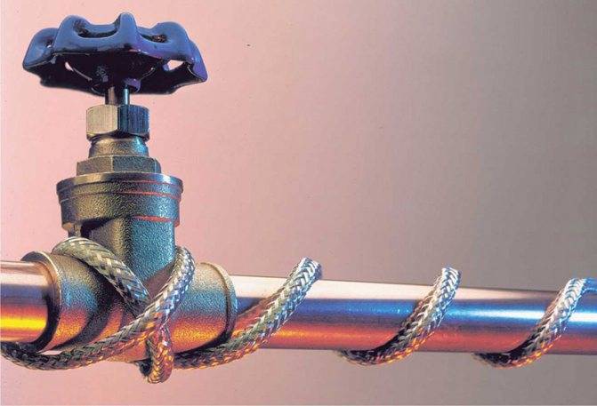 Греющий кабель саморегулирующийся для обогрева труб
