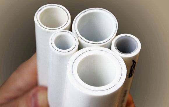 Полипропиленовые трубы для отопления: армированные стекловолокном и фольгой. что лучше?