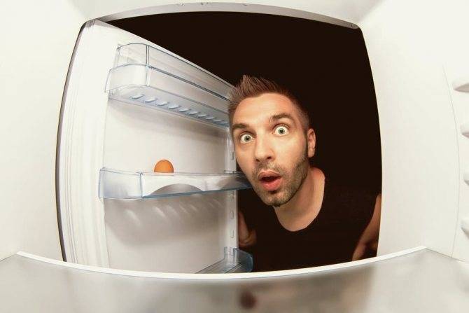Что делать, если холодильник издает нетипичные звуки при работе