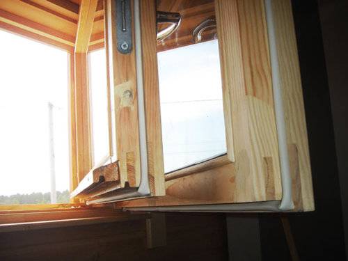 Как утеплить старые деревянные окна на зиму. - заметки строителя