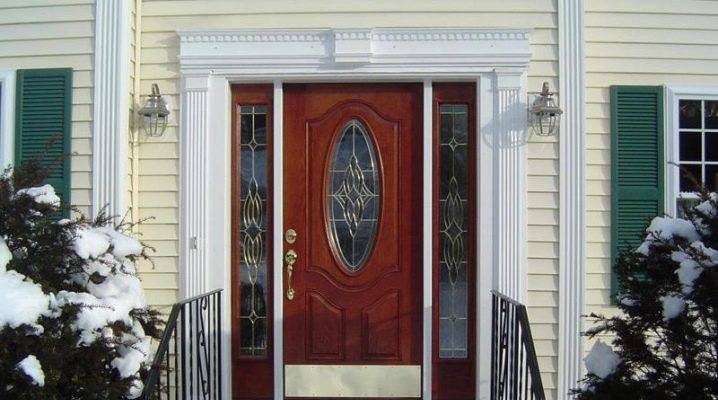 Как выбрать металлическую входную дверь: различные виды конструкций и советы профессионала