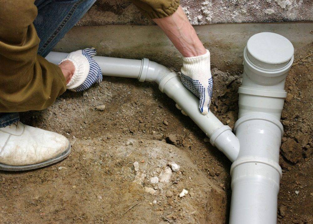 Зачем нужна вентиляция в канализации в частном доме
