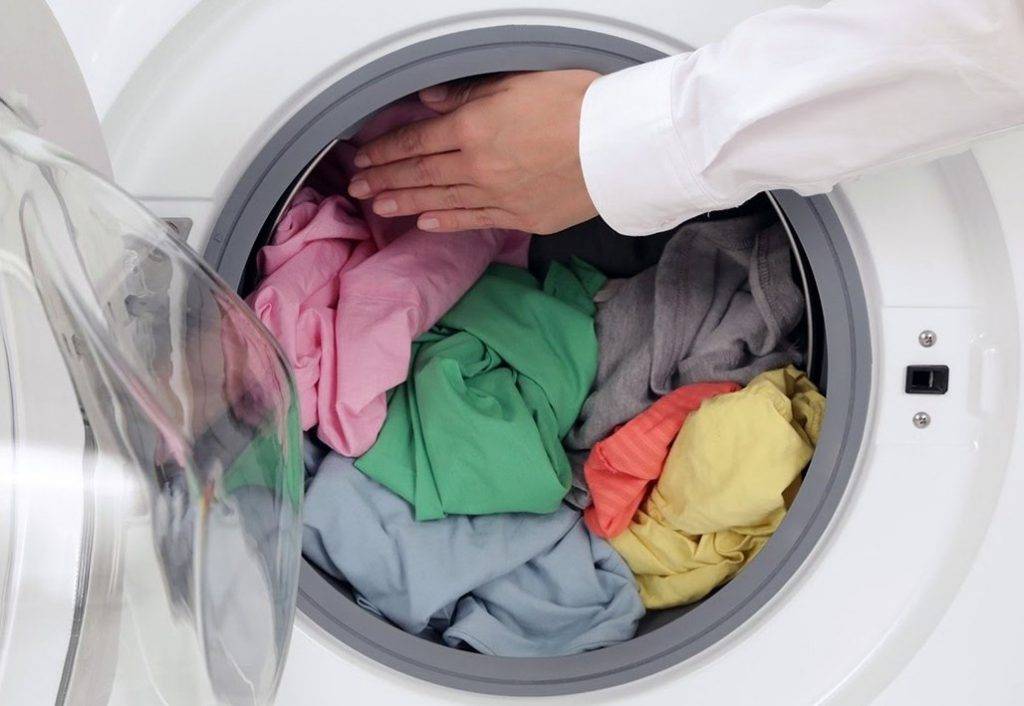 Как ровно установить стиральную машину и отрегулировать ножки